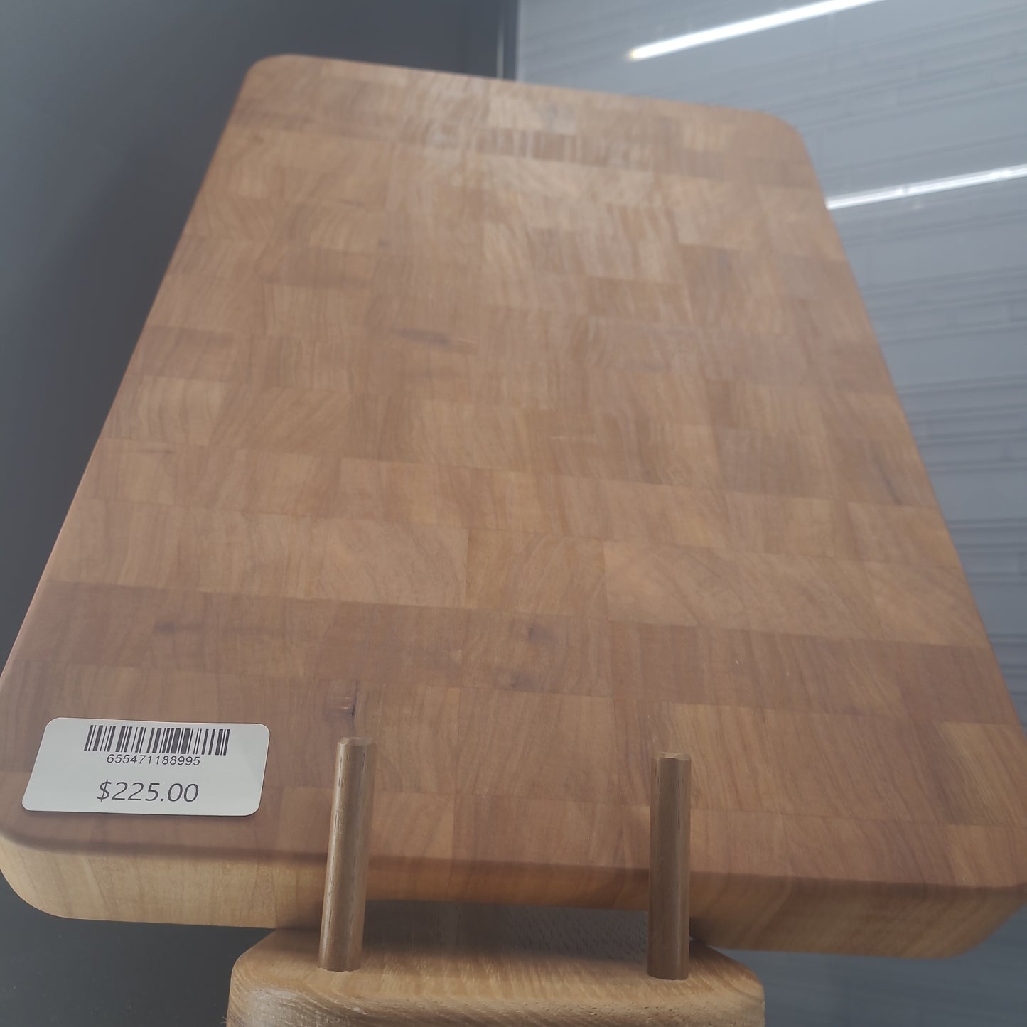# 15 Charcuterie / Serving Board