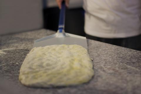 Pizza Peel Roman Style