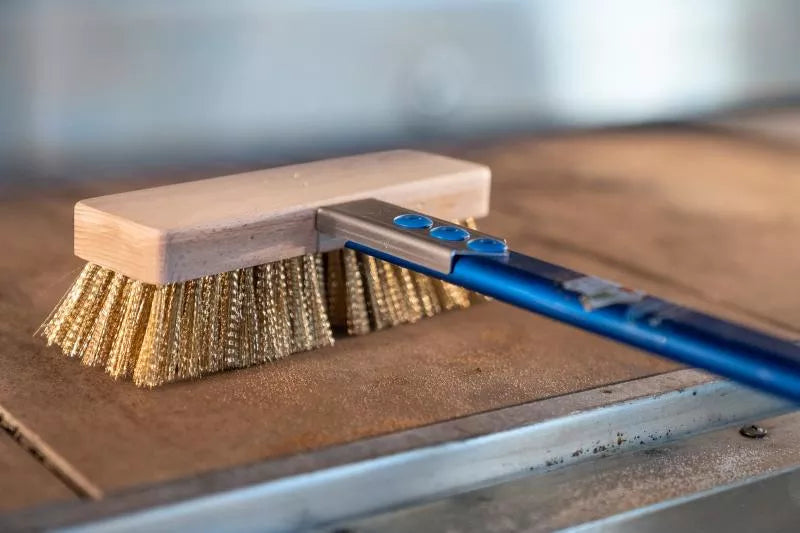 Fixed Head Oven Brush w/ Brass Bristles (59" Handle)
