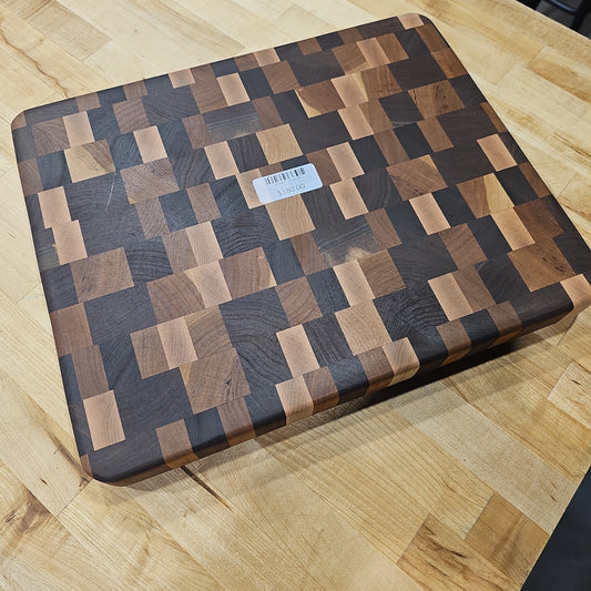 # 26 Charcuterie / Serving Board
