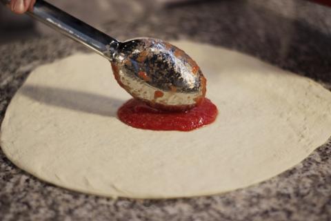 Tomato Dosing Spoon, Capacity 2oz